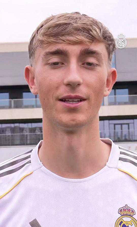 伯恩茅斯抢夺国米猎物，瞄准莱奥尼和德温特，意甲竞争之残酷